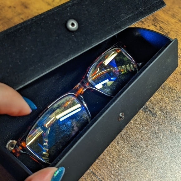 BLUE LIGHT Filter Glasses Magnifying  Screen Vision 1.50+ w case - Picture 5 of 6